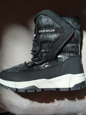 Kids Black Winter Boots - Insulated Snow Shoes